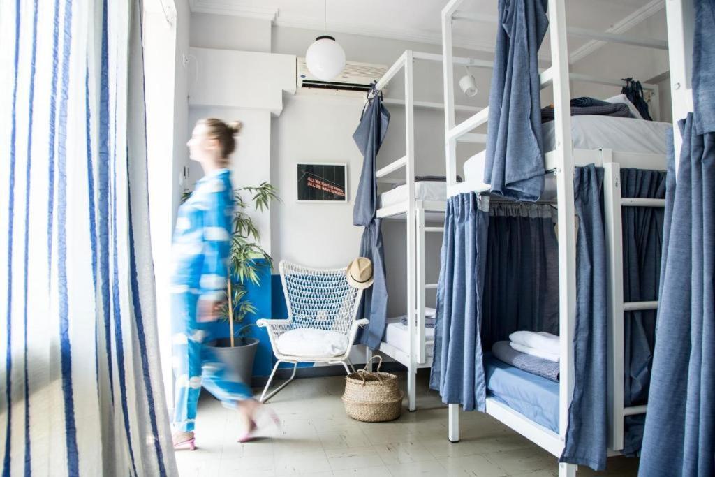 Let Me Take My Bunk Bed Vandrehjem Athen Eksteriør billede